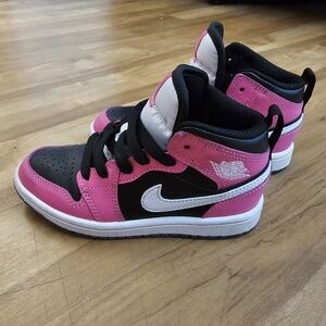 Nike Jordan 1 Mid Pinksicle Kids